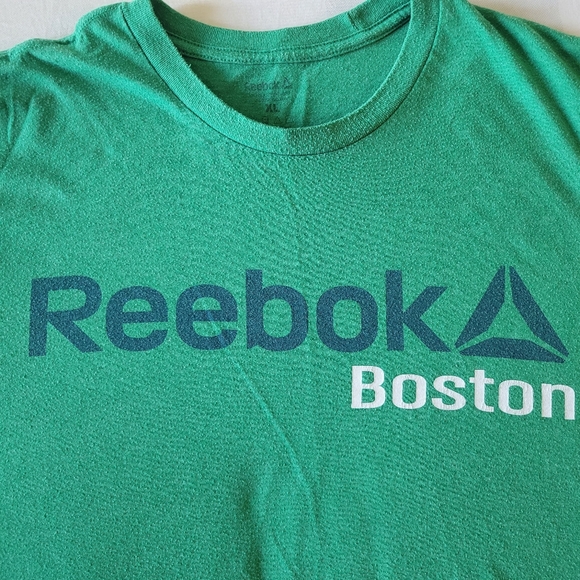 Men's Green Reebok Boston T-shirt - Picture 2 of 4